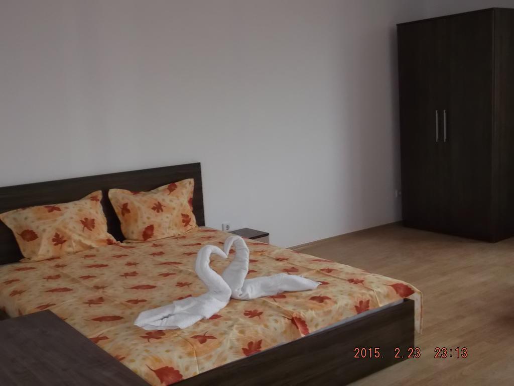 Dima Popova Apartments Tsarevo Phòng bức ảnh